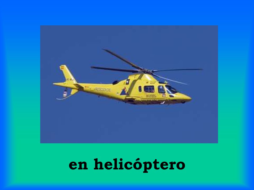 en helicóptero