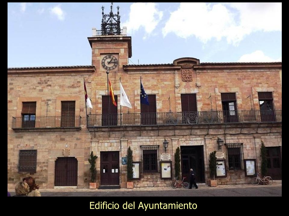 ALMAGRO Almagro es la capital histórica del Campo de Calatrava (provincia de Ciudad Real), comunidad autónoma de Castilla-La Mancha, en España.