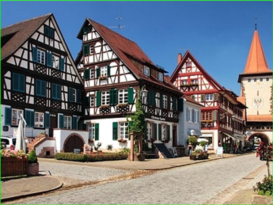 Городок европа. Городок Линдхайм Германия. Немецкая деревня Восточная Германия. Баден-Вюртемберг Германия. Веймар маленький город.